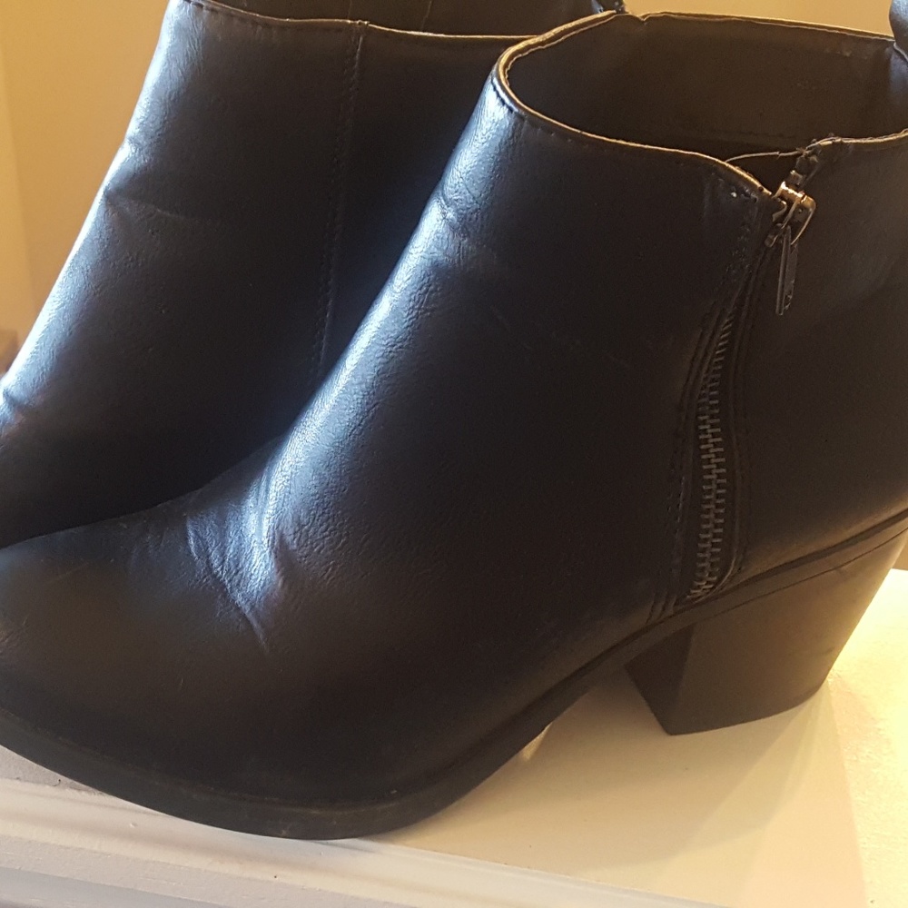 New, RAMPAGE Vida Black Ankle Boots Shoes 10 M - Picture 5 of 6